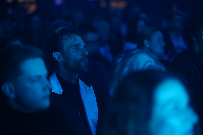 FOTO: Leoš Mareš v publiku. – stránka 10