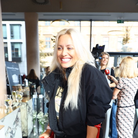 Tereza Mátlová dorazila o berlích.