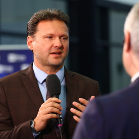 Radek Vondráček dorazil do štábu hnutí ANO.