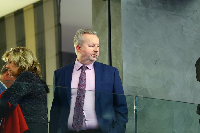 FOTO: Richard Brabec zkouknul počet novinářů. – stránka 2