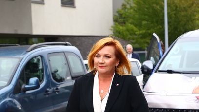 FOTO: Alena Schillerová  měla na klopě českou vlaječku.