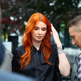 Aneta Zicklerovou nepřehlédnete.