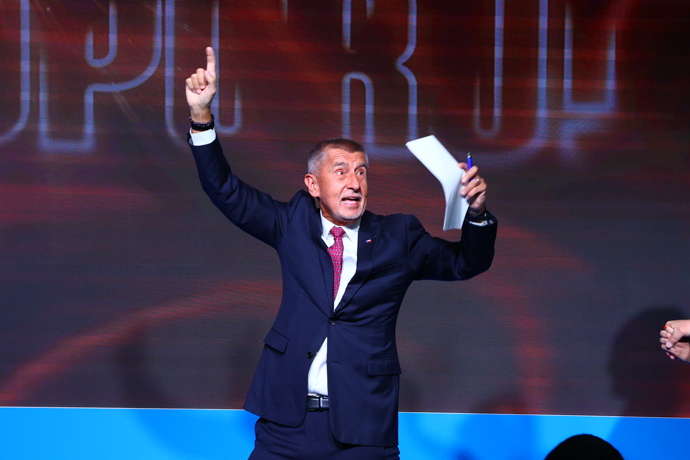 FOTO: Andrej Babiš měl skvělou náladu. – stránka 45