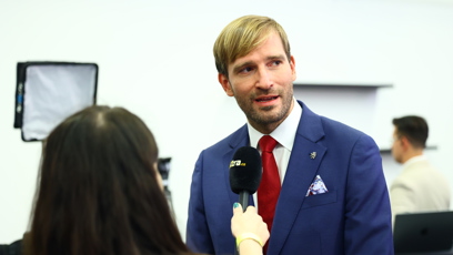 FOTO: Adam Vojtěch během rozhovoru pro eXtra.cz.