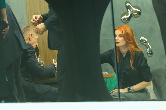 FOTO: Aneta Zicklerová jedl s Andrejem Babišem. – stránka 90