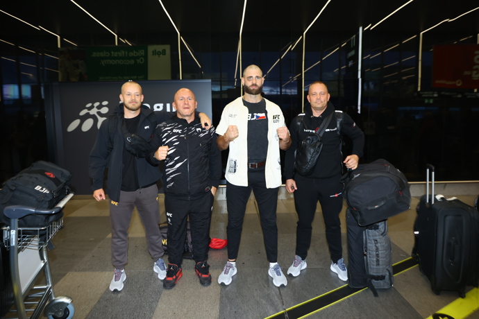 FOTO: Jirka Procházka zvítězil v UFC. – stránka 6