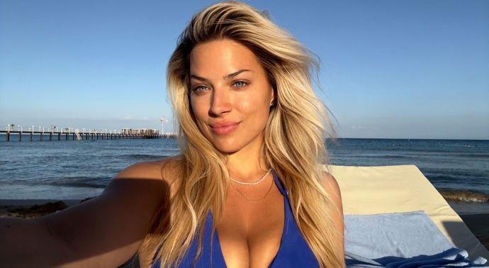 FOTO: Eva si ještě prodloužila léto a vyrazila na Kypr. – stránka 7