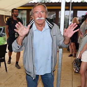 Pavel Zedníček se proslavil moderováním televizní soutěže Kufr.