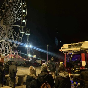 Návštěvníky museli vyprošťovat hasiči.