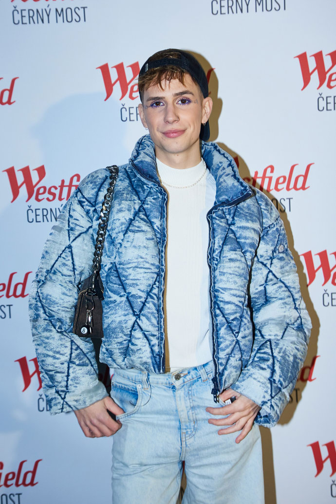 FOTO: Influencer Dima. – stránka 14