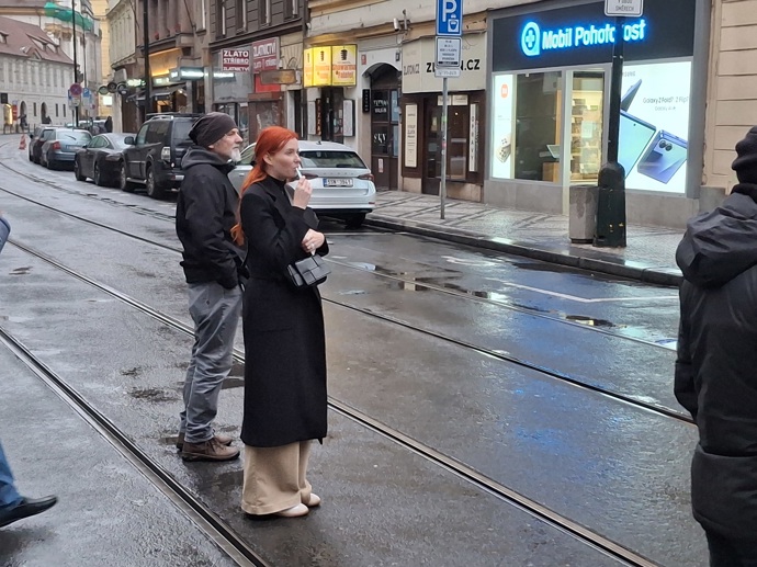 FOTO: Aneta Zicklerová a Andrej Babiš na Národní třídě. – stránka 3