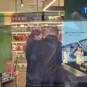 Aneta Zicklerová a Andrej Babiš na Národní třídě.