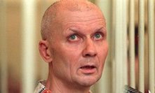 Ruský kanibal Andrej Čikatilo, kterému se přezdívalo také „rostovský řezník“ či „rostovský rozparovač“, zavraždil v letech 1978 až 1990 nejméně 53 žen a dětí.