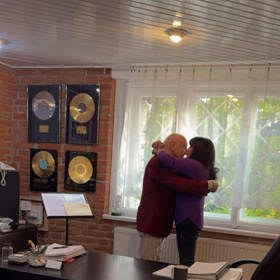 Felix Slováček a Dagmar Patrasová během natáčení videoklipu Noční slzy. 