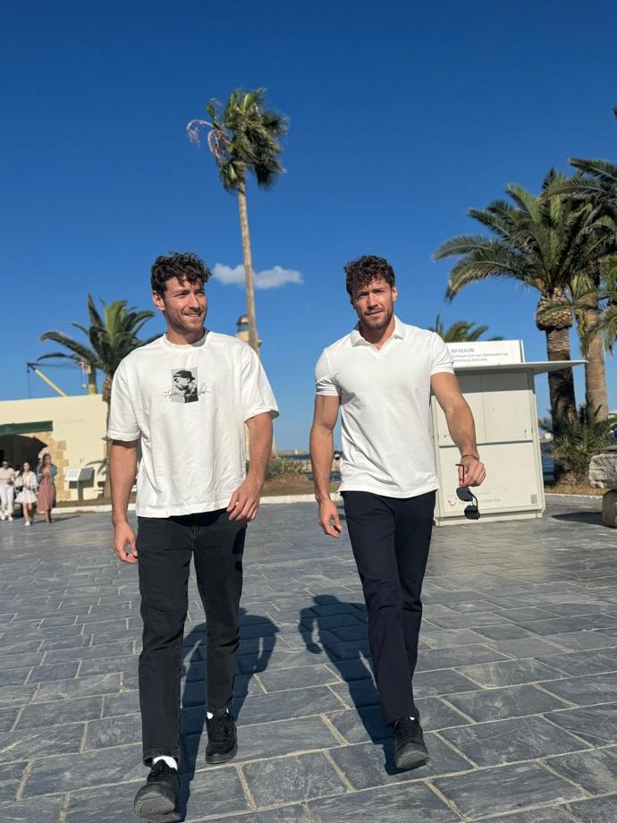 FOTO: Bratři Dubovičtí jsou dvojčata. – stránka 12