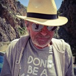 A takhle vypadá Aleš Brichta dnes, když zrovna vyrazí na dovolenou k moři. 