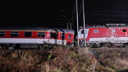 FOTO: Tragická srážka vlaků na Slovensku.