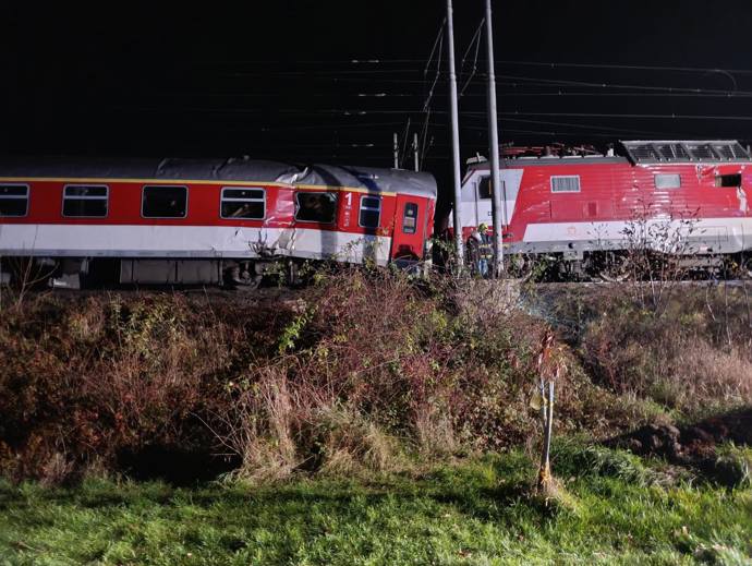 FOTO: Tragická srážka vlaků na Slovensku. – stránka 3