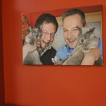 Aleš a Michal a jejich dva kocouři Kristián a Barnabáš, kteří už odešli za duhový most.