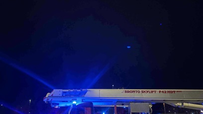 FOTO: Hasiči na místě.