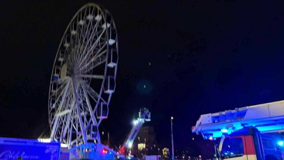 FOTO: Použití automobilového žebříku při evakuaci osob.