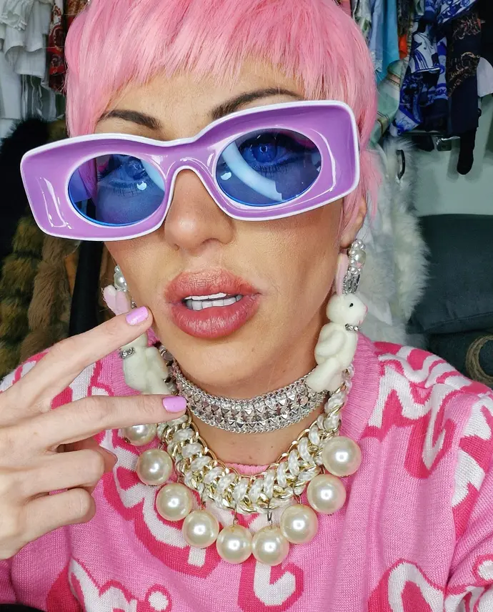 FOTO: Barbara Jankavski zemřela po posledním zákroku. – stránka 11