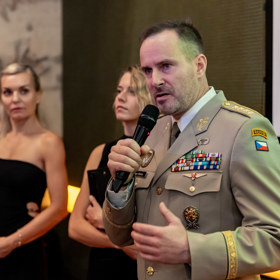 Na křtu kalendáře nechyběl náčelník Generálního štábu Karel Řehka, který je také kmotrem projektu.  