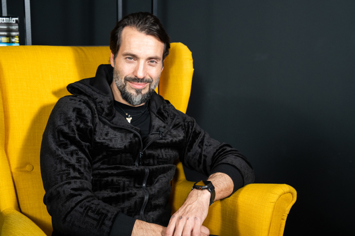 FOTO: Extra host Václav Noid Bárta foto 04