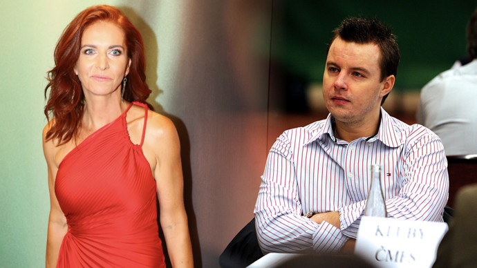 FOTO: Nora Fridrichová chce po Rajchlovi odpovědi.