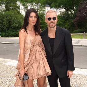 Mezi gratulanty se určitě objeví také jeho manželka Monika. 