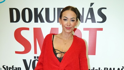 FOTO: Agáta Hanychová v divadle Broadway.