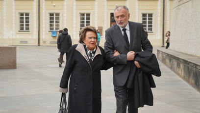 FOTO: Jiřina Bohdalová na pohřbu kardinála Duky.