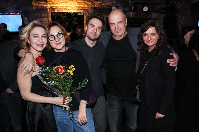 FOTO: Celý klan Rychlých. – stránka 7