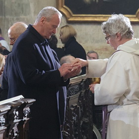 Poslední rozloučení s kardinálem Dominikem Dukou přineslo mnoho dojemných momentů.
