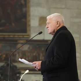 Václav Klaus pronesl během obřadu dojemný projev.