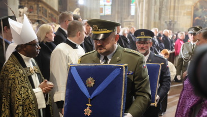 FOTO: Pohřeb Dominika Duky v katedrále svatého Víta.