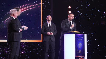 FOTO: Kapela ATMO music slaví na Slavících úspěchy.