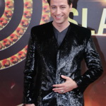 Také zpěvák a herec Milan Peroutka patří k mužům, kteří se netradičních kousků nebojí. 