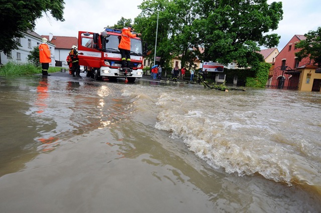Praha připravuje občany na krizové situace: zvládnout blackout, povodeň, první pomoc i útok střelce 