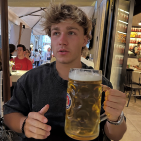 Jakub Mareš slaví narozeniny. 