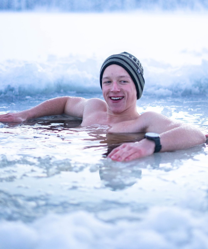 FOTO: Jan Vaňha. – stránka 1