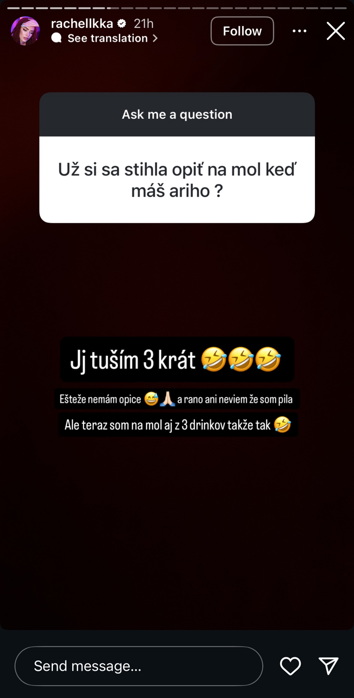 FOTO: Rachel odpovídala na otázky. – stránka 2