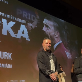 Tomáš Řepka je na turné se svým filmem. 