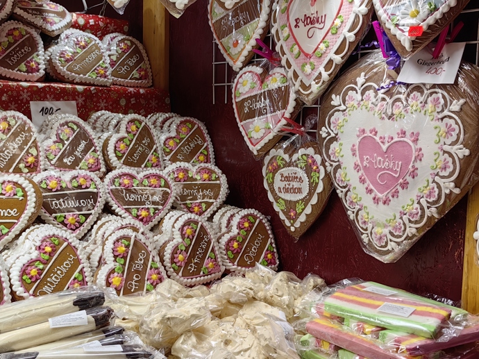 FOTO: Vánoční trhy na náměstí Míru. – stránka 46