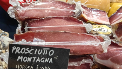 FOTO: Vánoční trhy na náměstí Míru nabízí i italské speciality.