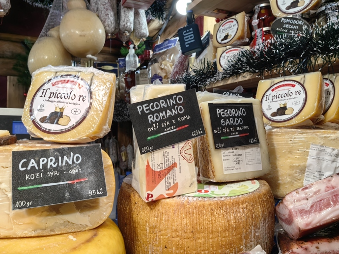 FOTO: Vánoční trhy na náměstí Míru nabízí i italské speciality. – stránka 67