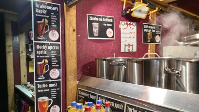 FOTO: Vánoční trhy na náměstí Míru.