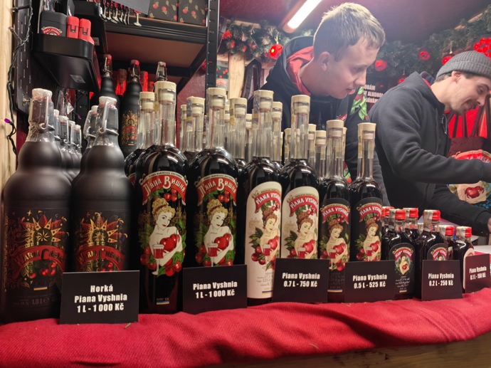 FOTO: Vánoční trhy na náměstí Míru. – stránka 30