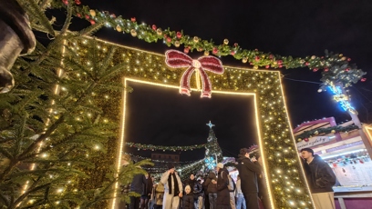 FOTO: Vánoční trhy na náměstí Míru.