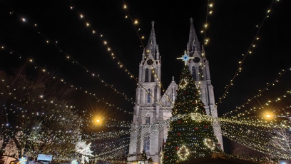 FOTO: Vánoční trhy na náměstí Míru.